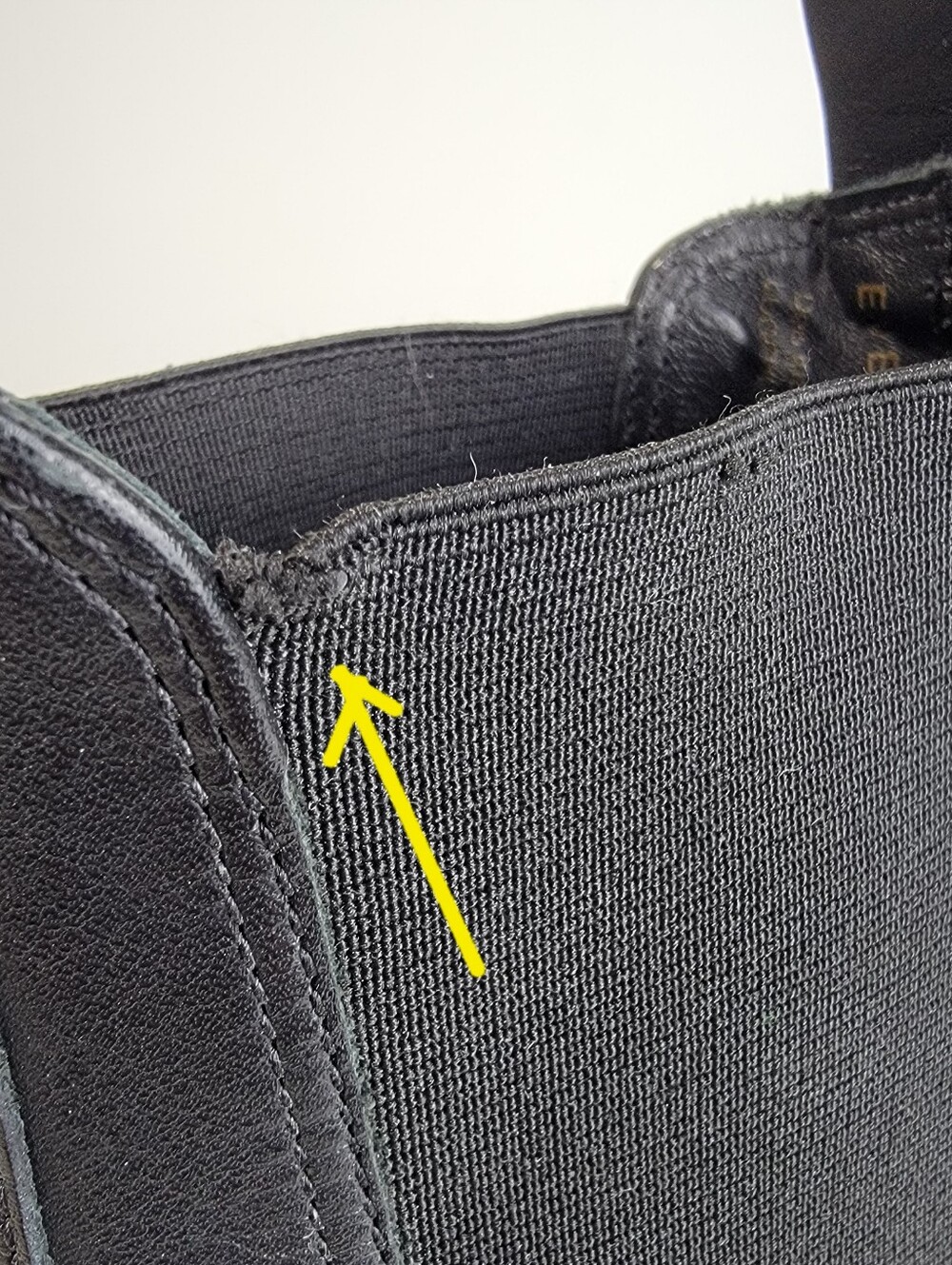 Everlane "The Lug" Sole Chelsea Boots Size 8 Black Leather Ankle Booties 90s Y2K - Picture 16 of 16